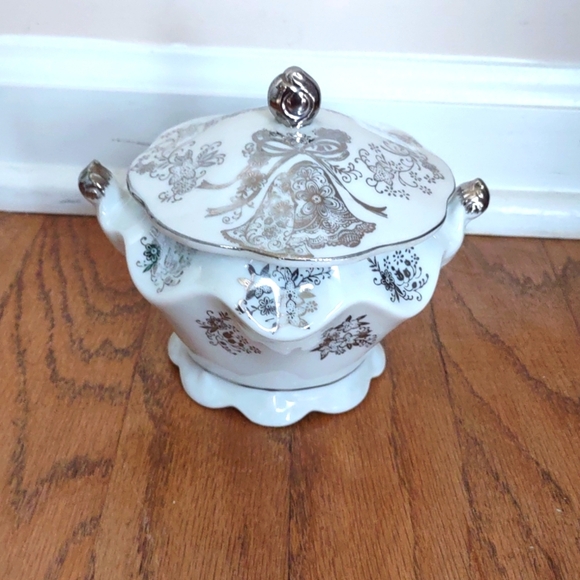 Norcrest Fine Porcelain 25th Anniverary Covered Dish Bowl - Picture 2 of 5